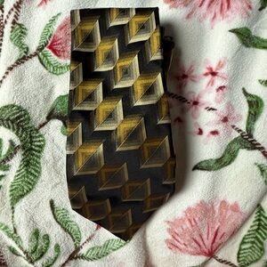 Arrow Black and Gold Geometric Tie
